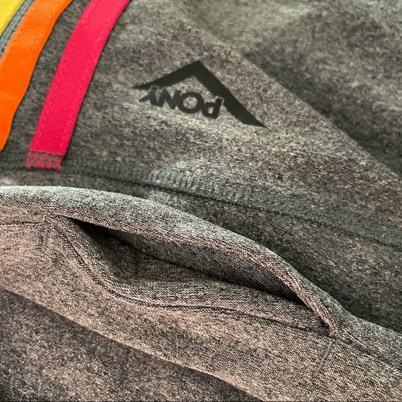 Pony brand
Workout Yoga Shorts size m - Picture 5 of 6